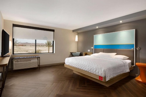 TRU by Hilton Las Vegas Airport NV image 23